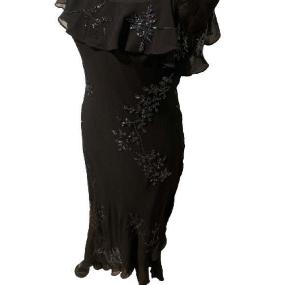 MARINA Floral Deco Beaded Mermaid Gown Black Sz 6 EUC - Picture 6 of 15